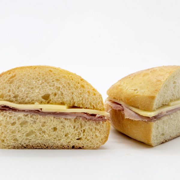 Brioix de pernil dolç i formatge